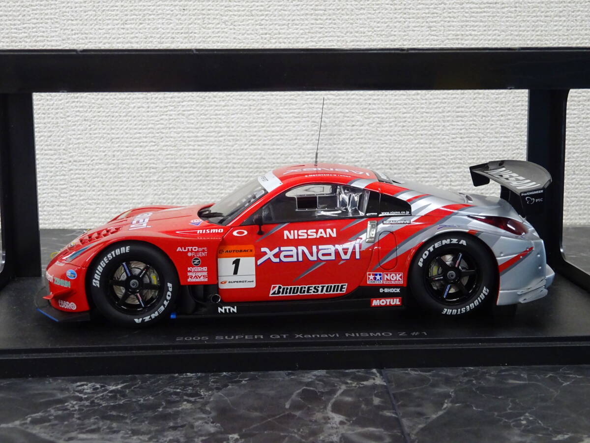 【ミニカー】 AutoArt 1/18 NISSAN FAIRLADY Z SUPER GT 2005 Xanavi NISMO BRIDGESTONE #1 開封 / オートアート_画像3