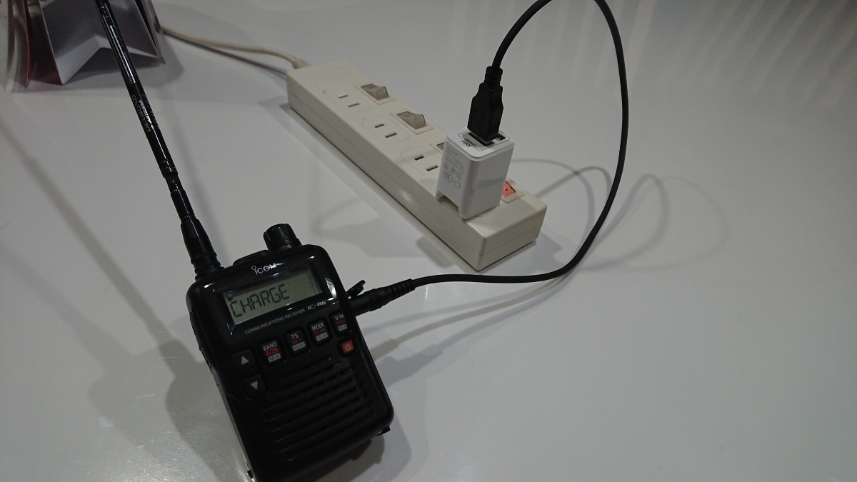 【新品・送料無料】ICOM IC-R6充電用　USB電源ケーブル ショートタイプ