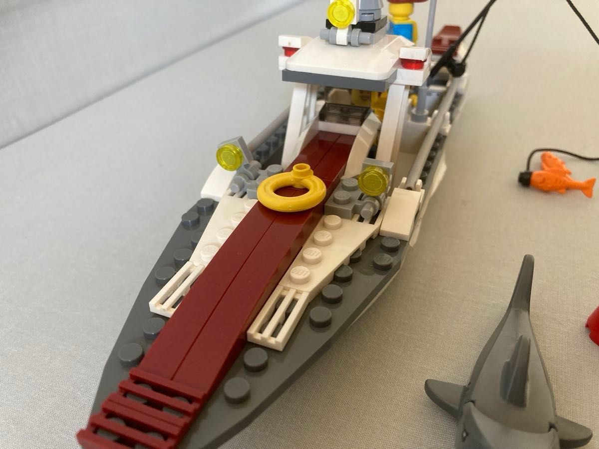レゴシティ フィッシングボート 60147 LEGO 釣り