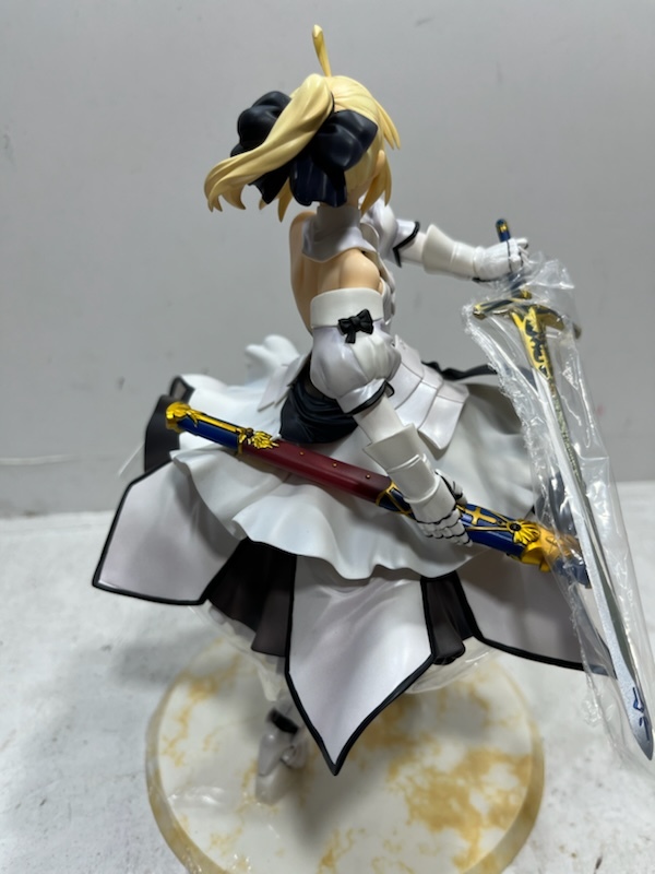 アルター 1/8 PVC製塗装済み完成品フィギュア Fate/unlimited codes セイバー・リリィ