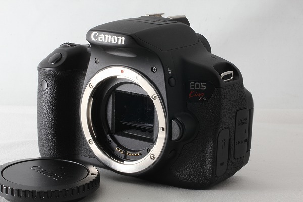キヤノン Canon EOS Kiss X6i ボディ デジタル一眼レフカメラ ストラップ付◇ME44520_うれしいストラップ付き！
