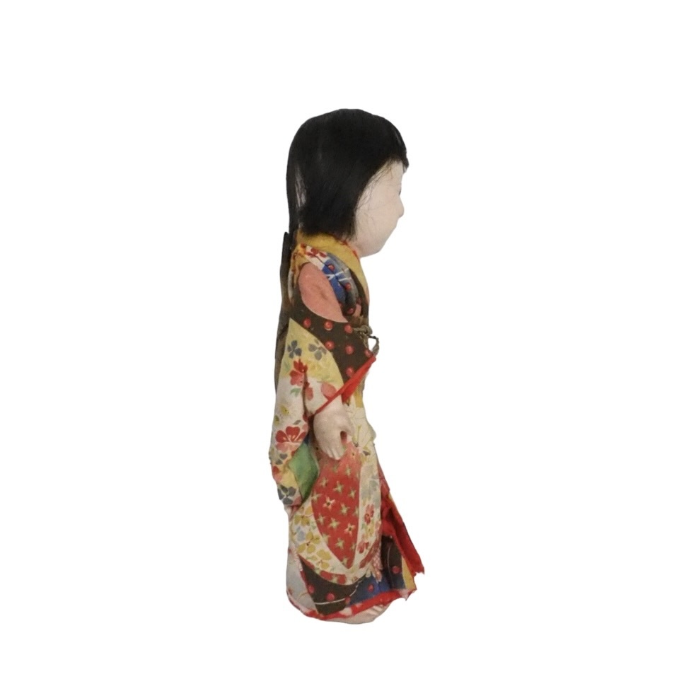 当時の日本の風俗や文化を反映した文化的価値のある逸品！江戸〜明治期ビンテージ 抱き人形 市松人形 日本人形 TTH605_画像2