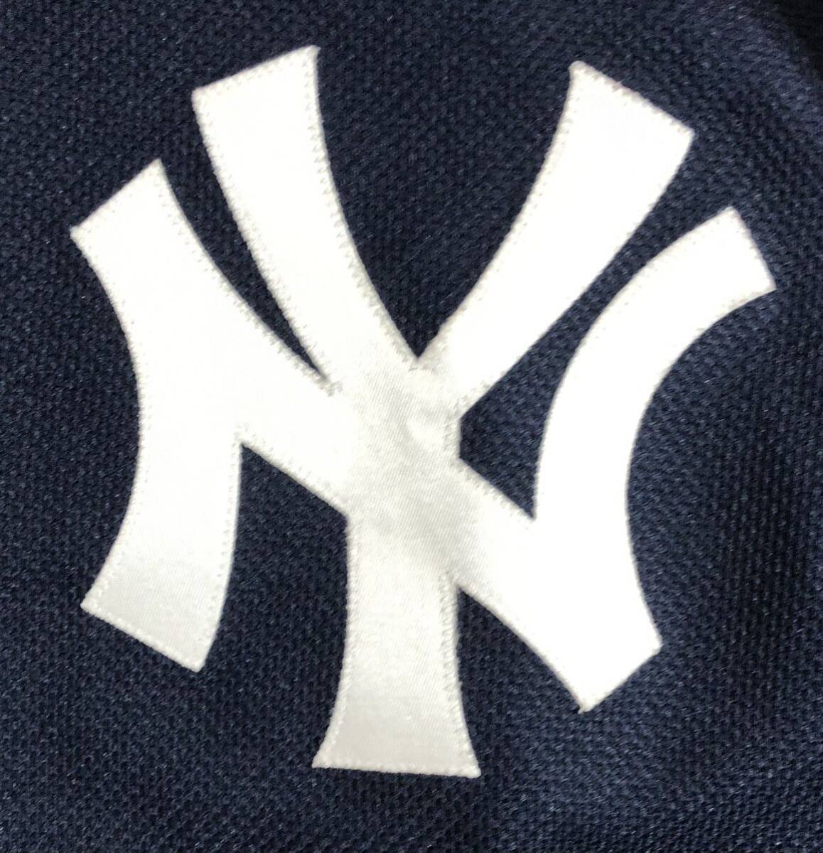 希少 ■ Majestic マジェスティック ■ MLB 100周年 記念 ワッペン ニューヨーク・ヤンキース ジアンビ 背番号 25 レプリカ ユニフォーム_画像6