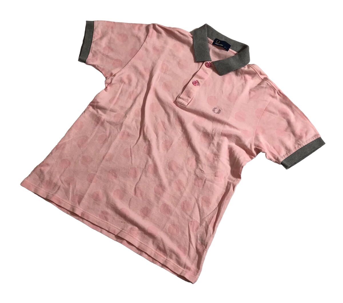 FRED PERRY フレッドペリー 月桂樹 ロゴ 刺繍 水玉 織り柄 半袖 FRED PERRY フレッドペリー 月桂樹 ロゴ 刺繍 水玉 織り柄 半袖