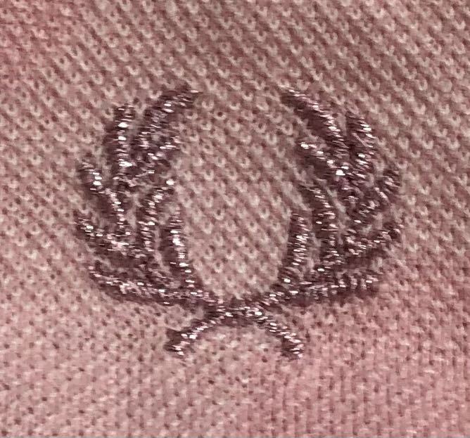 FRED PERRY フレッドペリー 月桂樹 ロゴ 刺繍 水玉 織り柄 半袖 FRED PERRY フレッドペリー 月桂樹 ロゴ 刺繍 水玉 織り柄 半袖