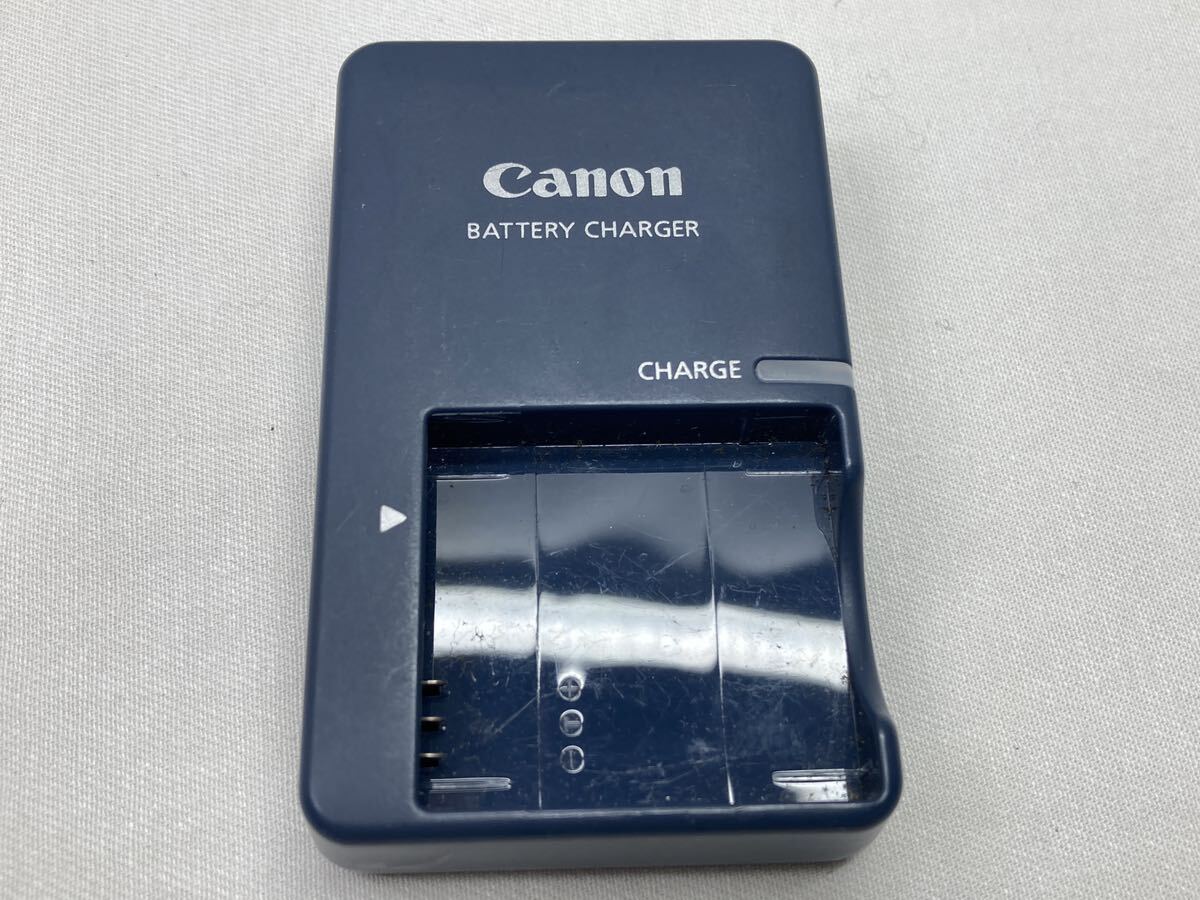 ★送料無料★Canon CB-2LV キヤノン バッテリーチャージャー 充電器 現状渡し CH33_画像1