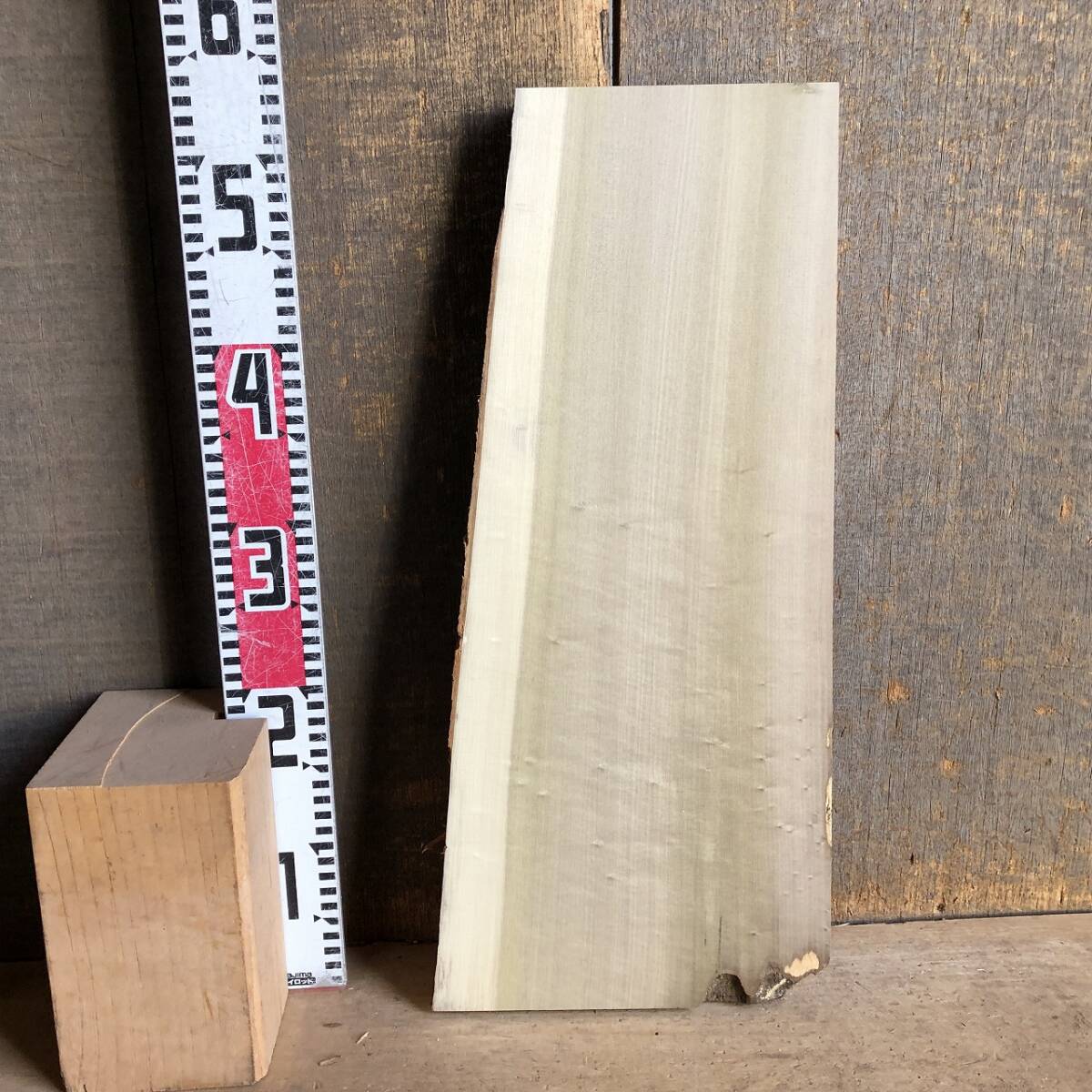 送料無料！【U211B】朴 533×～230×34㎜ ホオ まな板 乾燥材 木工 DIY 材木 天然木 無垢材 朴の木《銘木すずめや》_画像8
