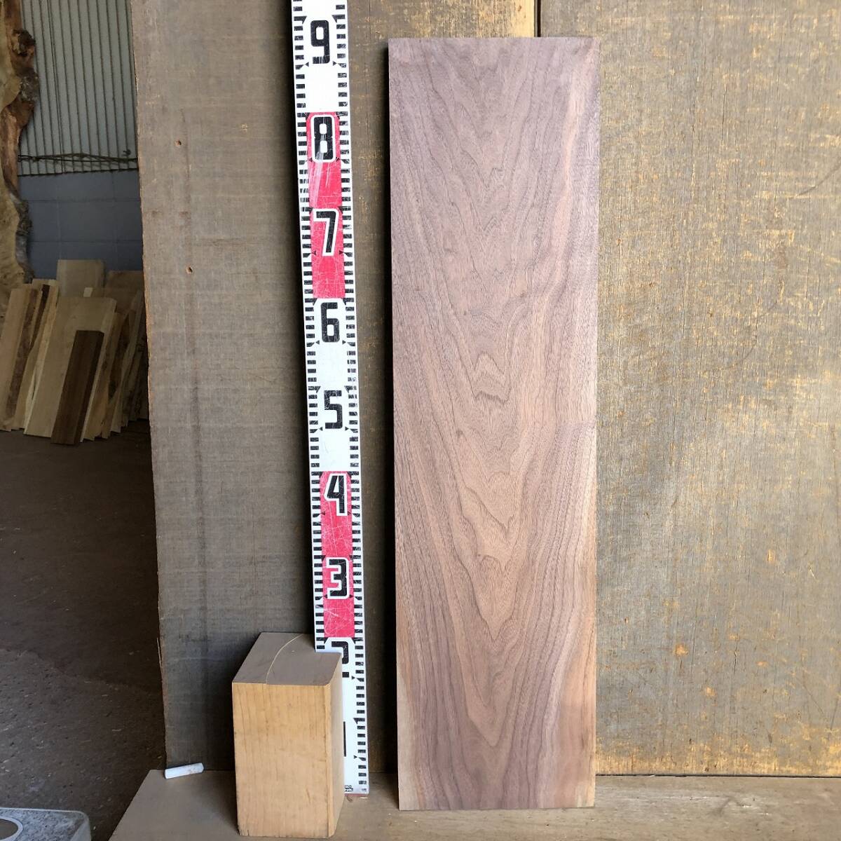 送料無料！【U266C】ウォルナット 885×230～233×15㎜ 乾燥材 極上杢 板材 木工 DIY 材木 天然木 無垢材《銘木すずめや》_画像5