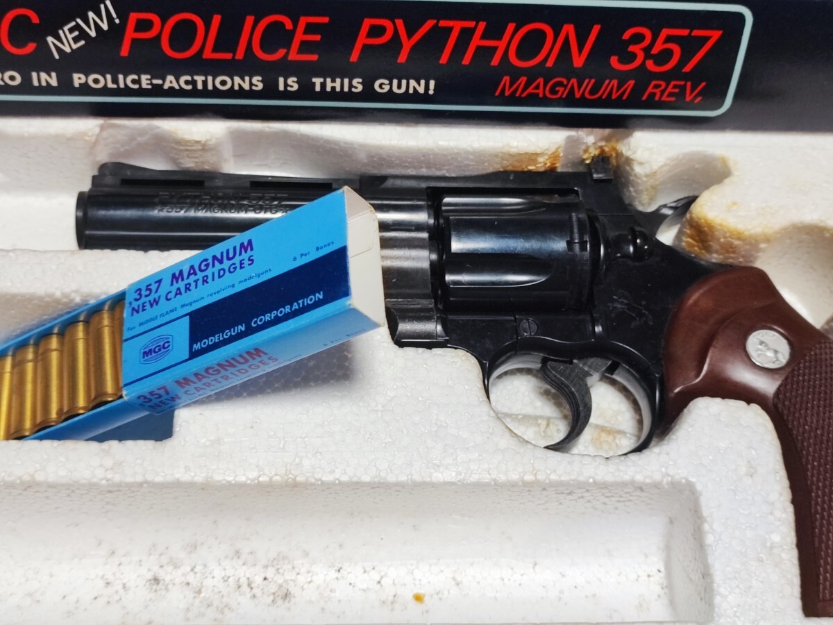 モデルガン リボルバー マグナム357 MGC製 モデルガン POLICE PYTHON357 マグナムリボルバー の画像2