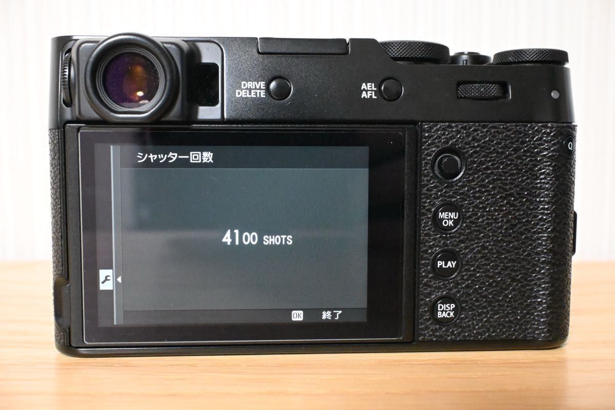 【美品】FUJIFILM X100V ブラック 富士フイルム  コンパクトデジタルカメラ（シャッター回数 4100回）