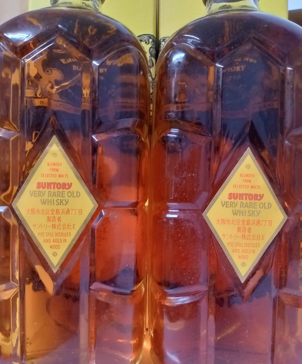 未開栓・古酒】サントリー ウイスキー 角瓶 特級 720ml 43% 箱 未開栓・古酒】サントリー ウイスキー 角瓶 特級 720ml 43% 箱