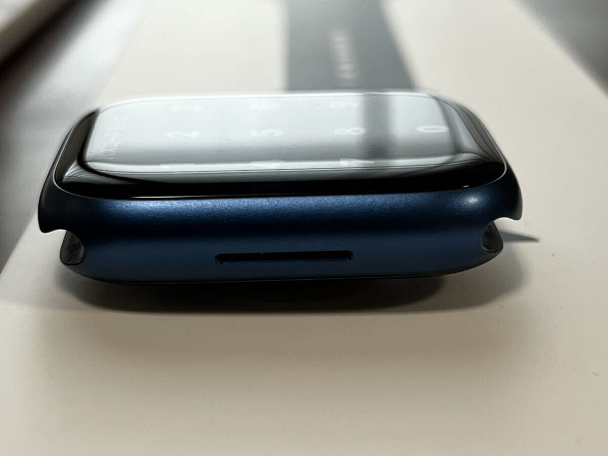 Apple Watch Series 7 GPS Cellularモデル 45mm　MKJT3J/A　ブルーアルミニウムケースとアビスブルースポーツバンド_画像6