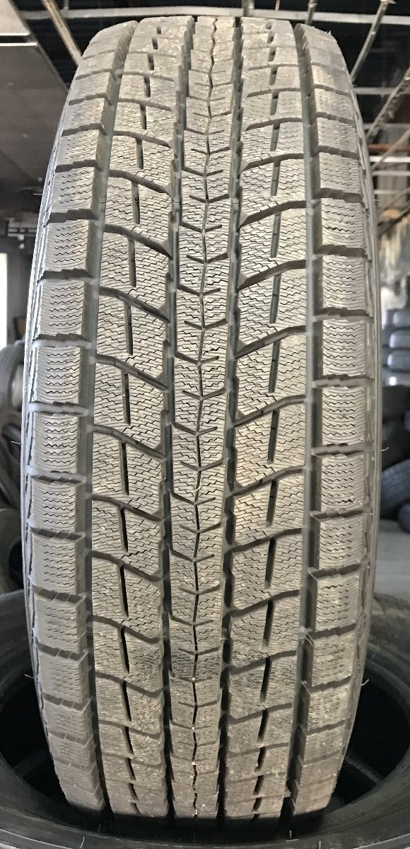 管理番号：C5-17-3●【送料無料！4本セット】215/70R16 DUNLOP WINTERMAXX SJ8 2020年製 山あり /冬タイヤ/適格請求書発行可能_画像6