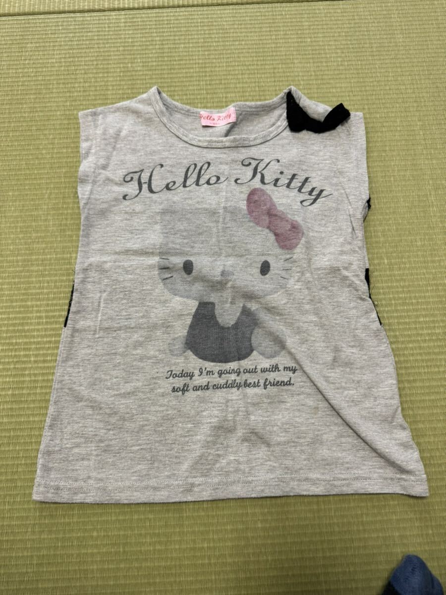 ハローキティ 女の子　Tシャツ(ほぼノースリーブ）120cm サンリオ_画像1