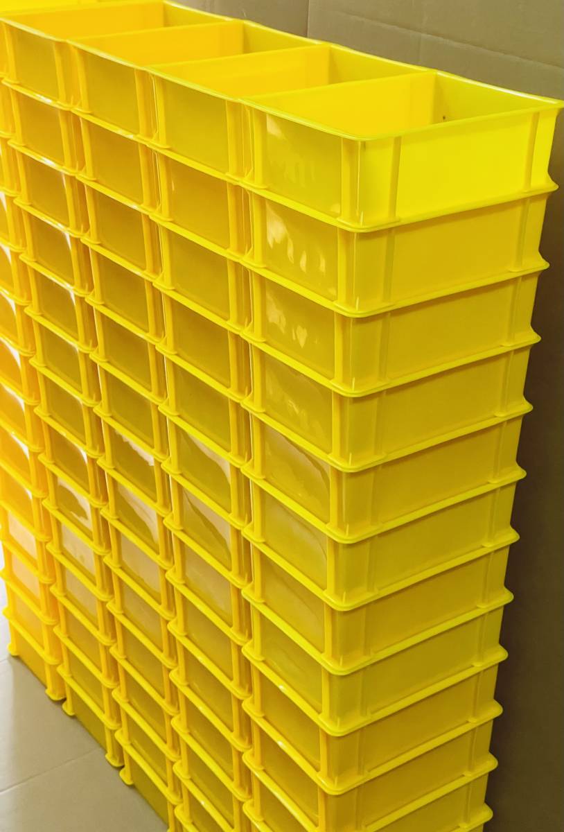  new goods with translation * plastic container 70 piece set yellow [195*145*65mm] parts bok stool case large amount set 