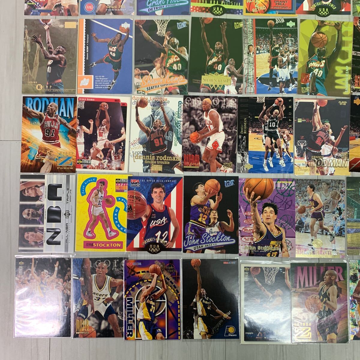 ④ UPPER DECK skybox 等 NBA David Robinson Hakeem Olajuwon Grant Hill など カード 250枚以上 まとめ売りの画像4