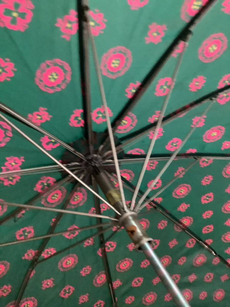 折り畳み傘　傘　折りたたみ傘　雨傘　500円超10％オマケ　使用時全68布49持ち手直径2.3保管時31cm 340g カバー付　深緑赤い柄　多少錆有