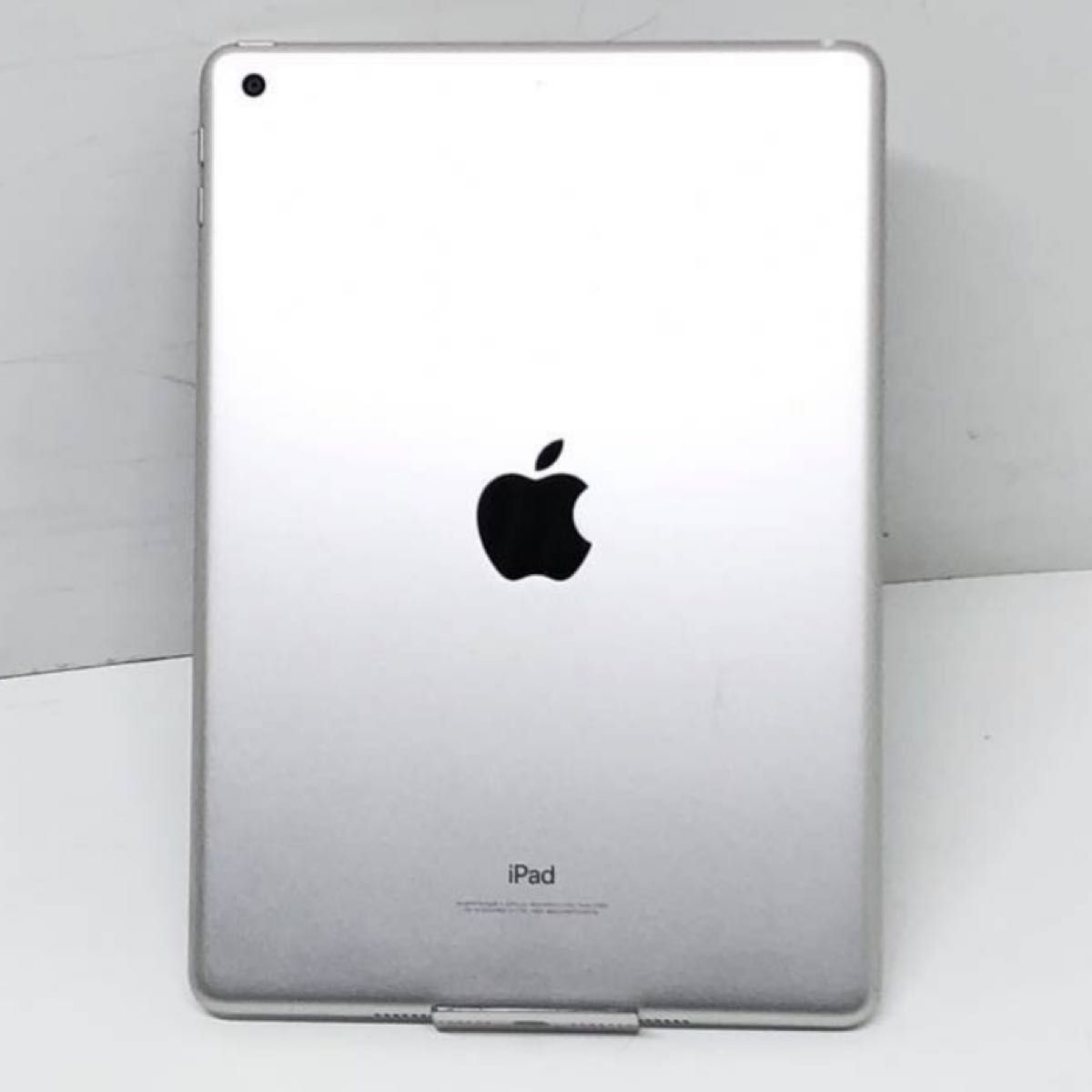 Apple iPad 第6世代 32gb Wi-Fi