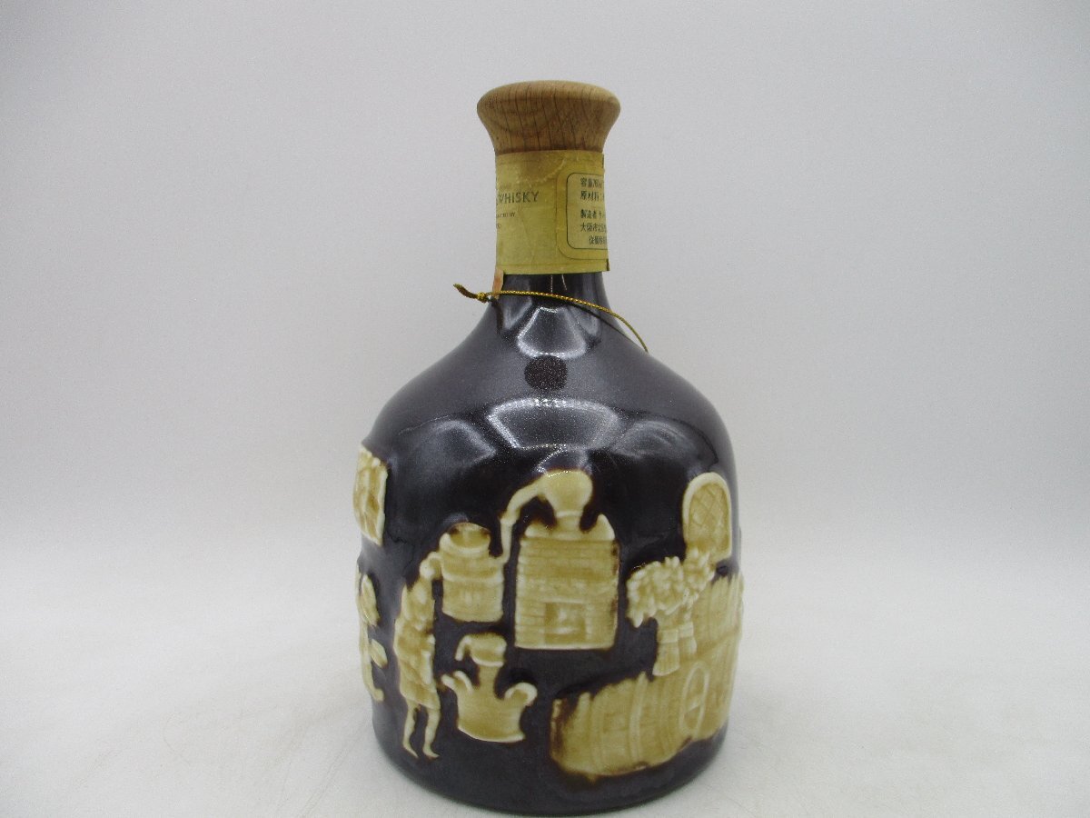 1円～ SUNTORY THE WHISKY サントリー ザ ウイスキー 有田焼 760ml 43% 陶器ボトル ※コルク折れ 古酒 未開栓 G25982_画像3