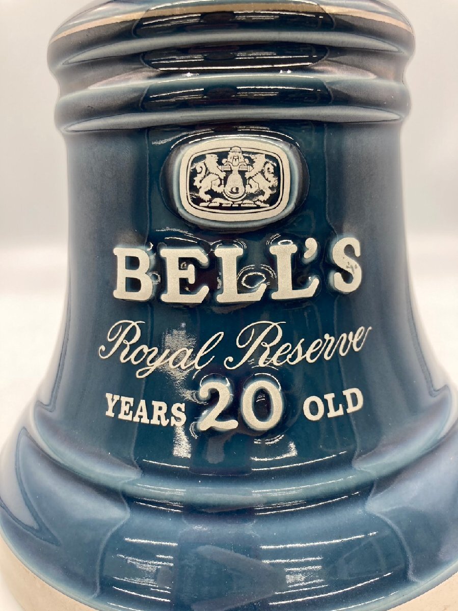 ST【同梱不可】BELL'S ベルズ 青陶器 ※コルク折れ注意 750ml 43% 1360g 未開栓 古酒 Z052539の画像4