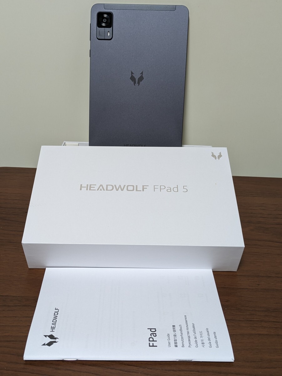 【通電数回新品同様】HEADWOLF FPad5 最新Android14 8インチタブレット 液晶保護ガラス・ケース2種類付き