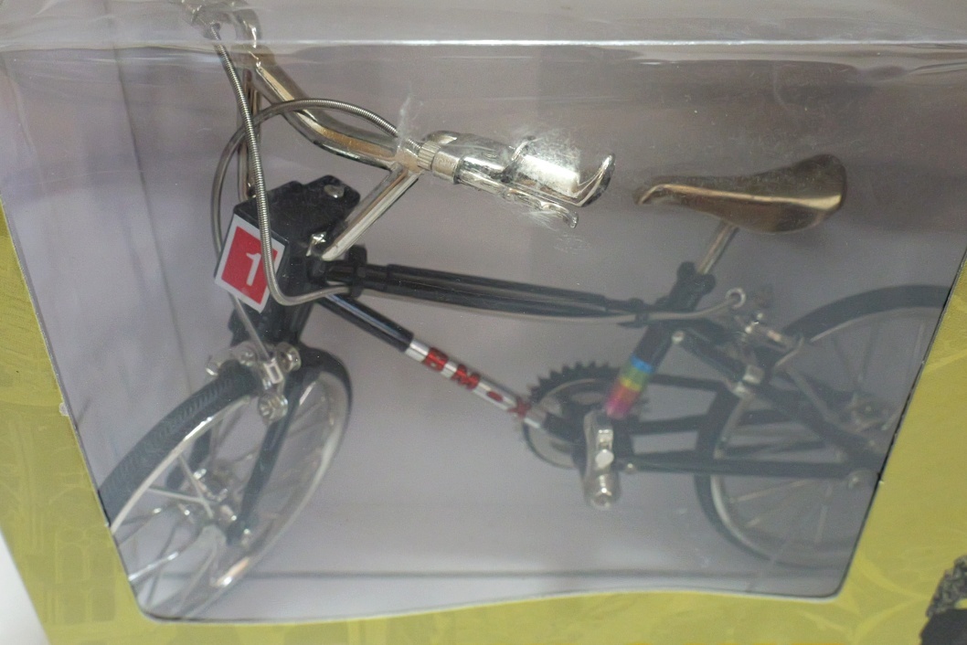 ■未開封？BMX MINI BIKE 1/6 自転車 模型 ダイキャスト_画像5