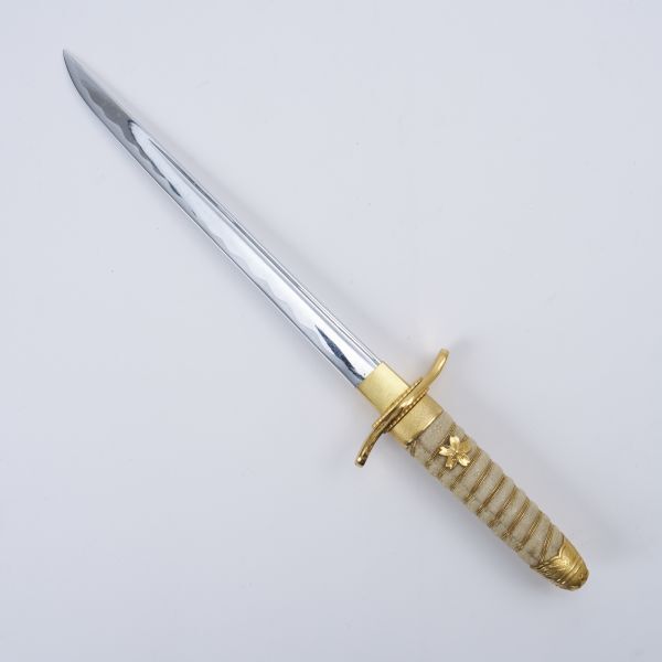  хвост форма меч . Sakura печать иммитация меча осмотр / короткий . боевой меч оборудование орнамент меч катана для иайдо изобразительное искусство оценка для коллекция милитари подлинная вещь H5571