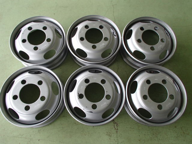 TOPY DUA 17.5×5.25 PCD:208 5穴 +115 新車外し 6本セット スチールホイール_画像1