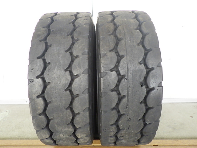 23×9-10 16PR CAMSO Solideal AIR570 中古 2本セット フォークリフト X1574_画像1