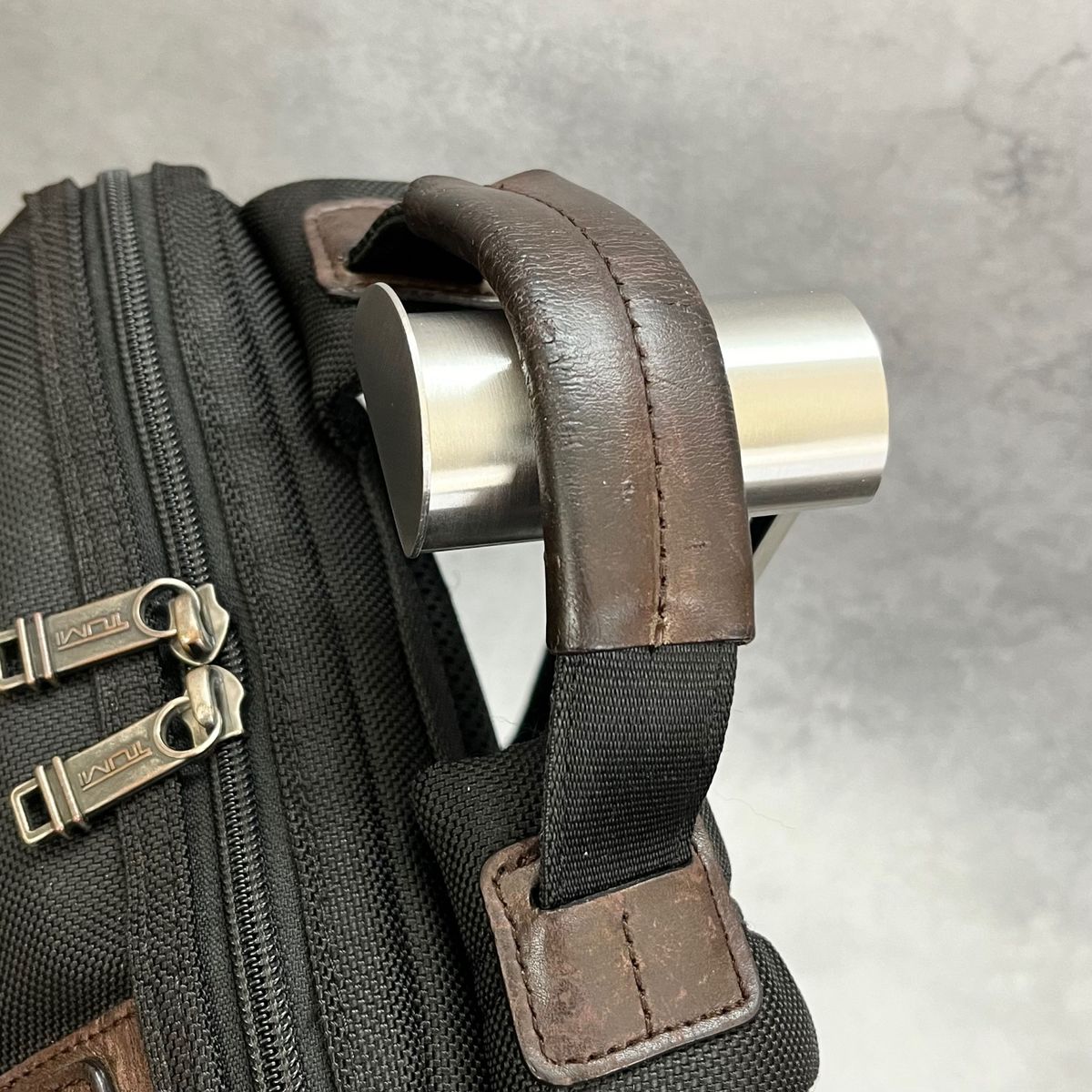 美品 希少】TUMI トゥミ リュック アルファブラボ ノックス 美品 希少】TUMI トゥミ リュック アルファブラボ ノックス