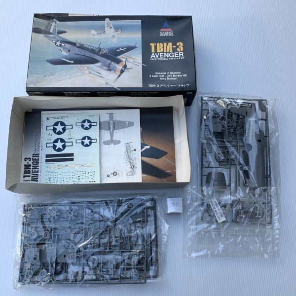 87/ 未組立 プラモデル ACCURATE アキュレイト 1/48 TBM-3 AVENGER アベンジャー オキナワ 米海軍 艦上雷撃機_画像1