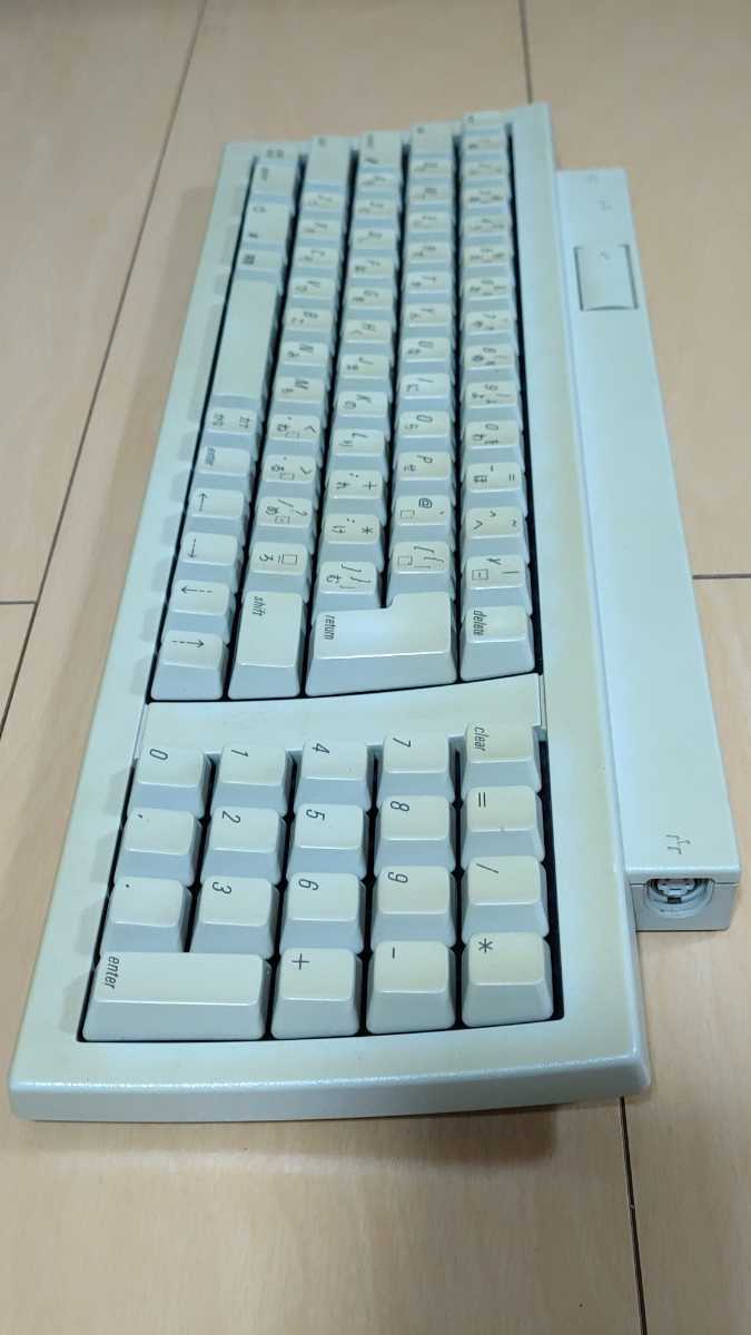 【倉庫整理】アップル Mac マッキントッシュ ADBキーボード Apple Keyboard Ⅱ M0487 + Apple Desktop Bus Mouse Ⅱ M2706 2点セットその②の画像9