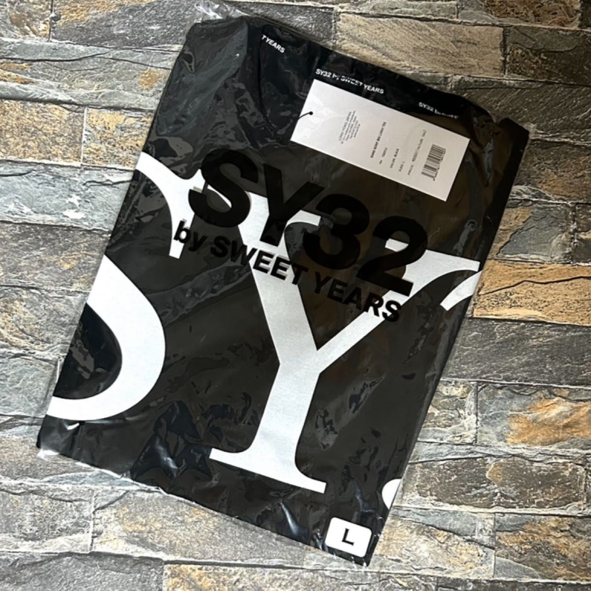 【新品】SY32 bysweetyears／クルーネック ビッグロゴ Tシャツ カットソー Lサイズ
