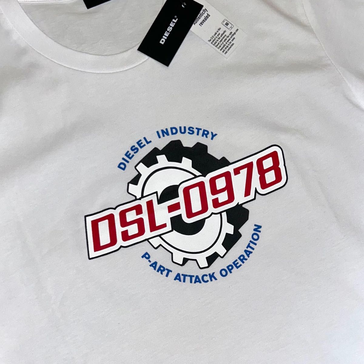【新品】DIESEL ディーゼル／クルーネック デザインプリント Tシャツ カットソー Sサイズ 半袖