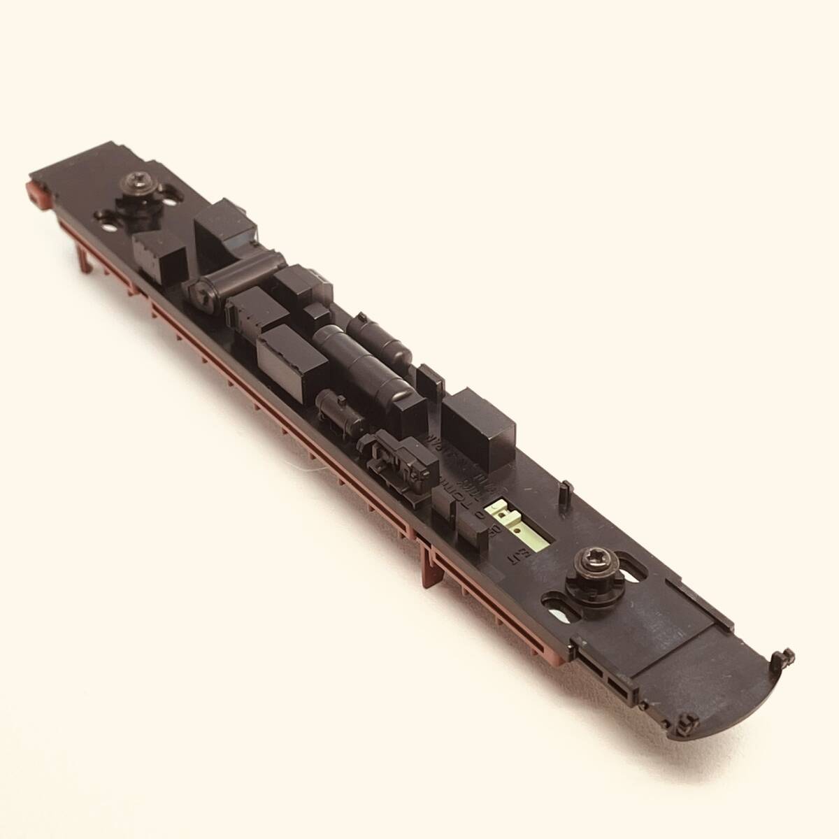 TOMIX クハ481-800用 シート+ウェイト+床板 1両分入り 98548 JR485系特急電車(京都総合運転所・雷鳥・クロ481-2000)基本セットのバラシ_別の角度からの画像です。