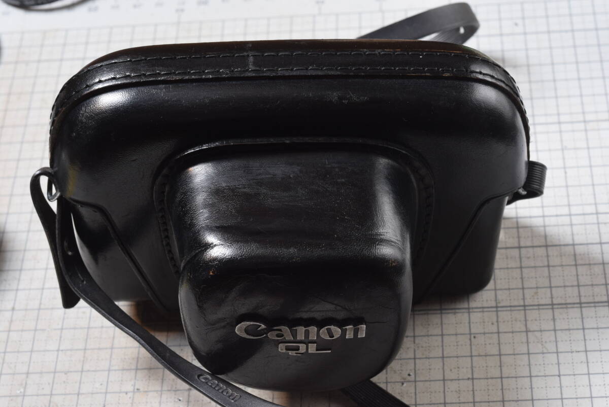 ＃45　古い革製カメラケース　Canonet QL　キャノネット_画像1