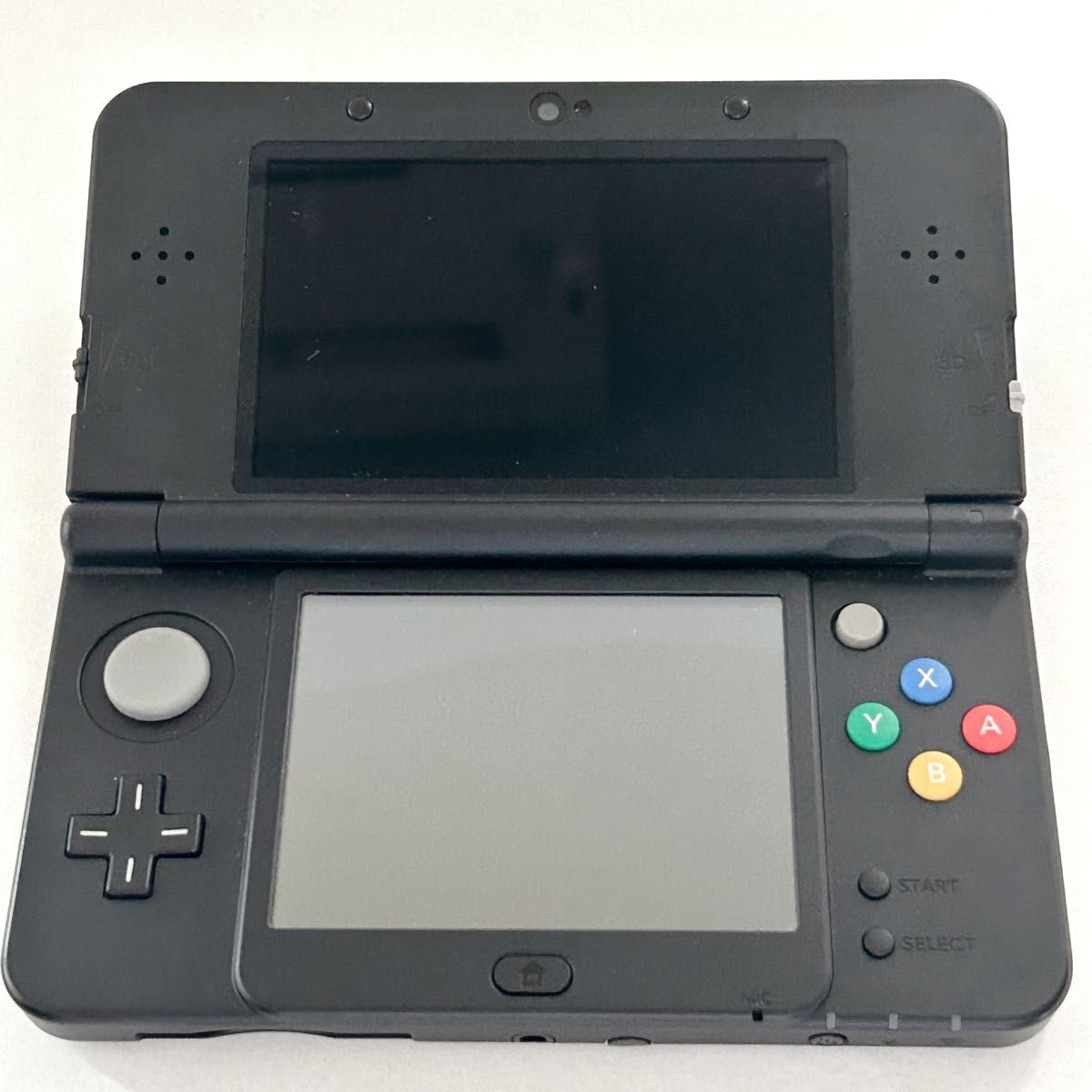 【美品】Newニンテンドー3DS ブラック　付属品あり