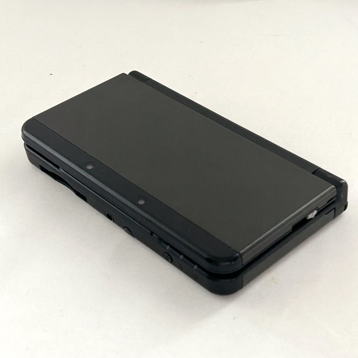 【美品】Newニンテンドー3DS ブラック　付属品あり