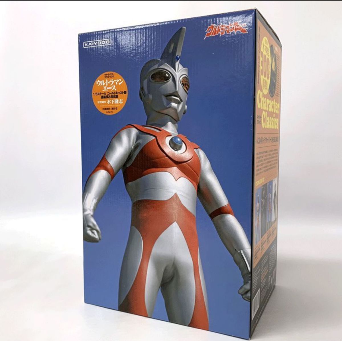 海洋堂　Character Classics ウルトラマンエース 1/5スケール