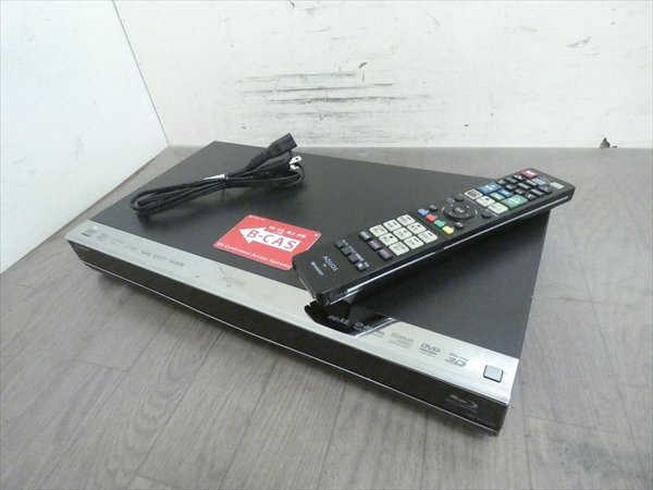 1TB☆14年☆シャープ/SHARP/AQUOS☆HDD/BDレコーダー☆BD-W1600☆リモコン付☆2番組同時録画☆3D対応機 管SA4690_画像1