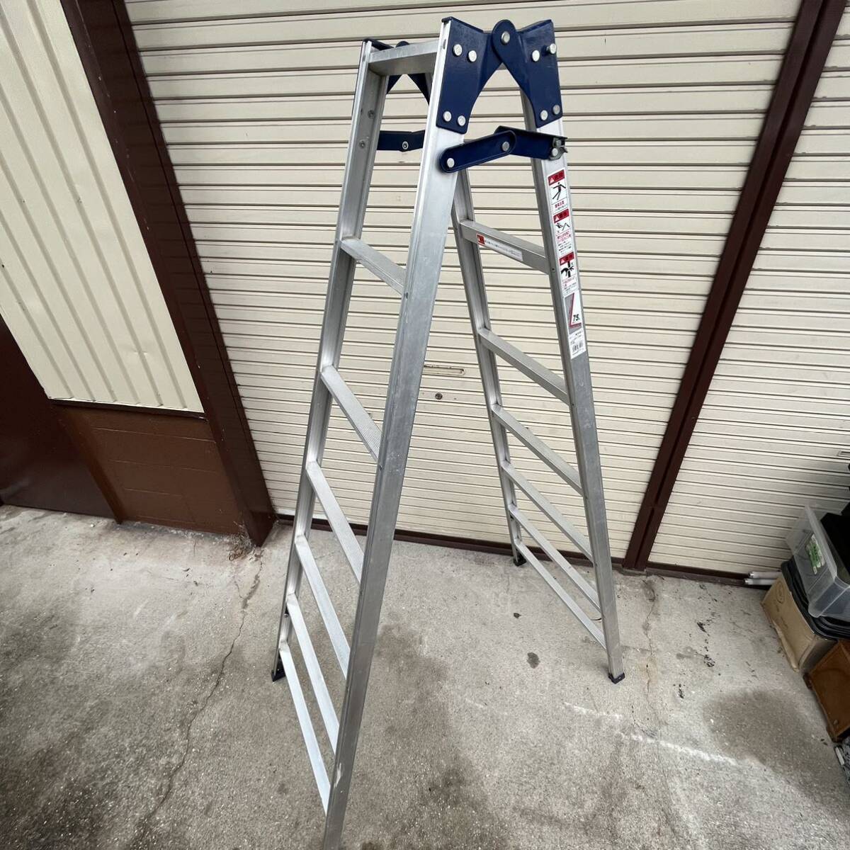 0515E6 direct pickup limitation * stepladder ladder 3 point set approximately 210cm 7 shaku / approximately 178cm 6 shaku / approximately 60cm 2 shaku Hasegawa Hasegawa industry RC2.0-18 aluminium working bench 