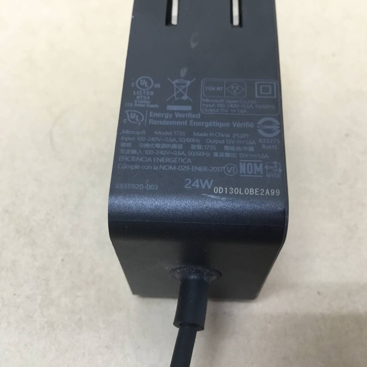 [2211087816-1] Microsoft Surface Pro4 Surface Pro2017(M3) Surface Go for 24W original AC adaptor 1735 15V 1.6A charger 1735 1736 1724.