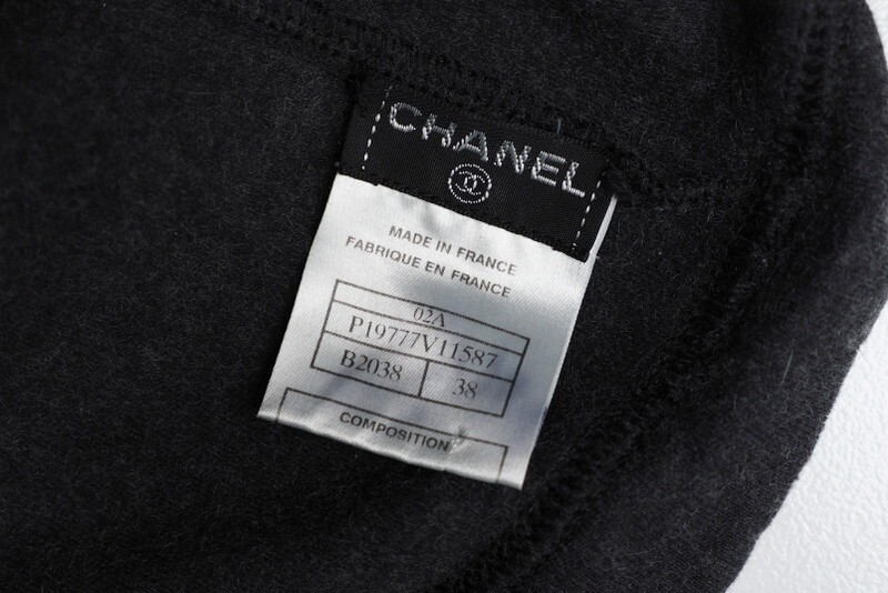TH4974# France made * Chanel CHANEL*02A* cashmere .* cotton * jogger pants * side line * here Mark * charcoal gray series *38*