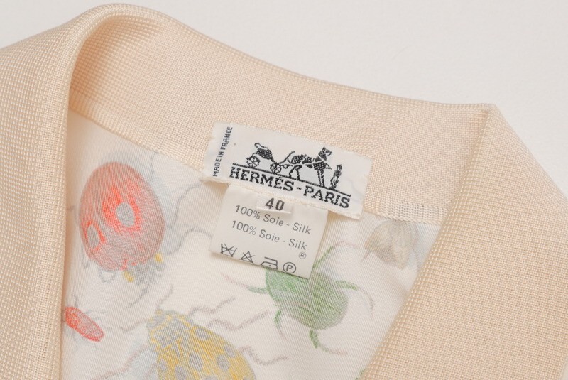 GP8550V France made Vintage Hermes HERMES{ Les Insects Insect } insect pattern bagz* short sleeves silk cardigan * knitted switch *40