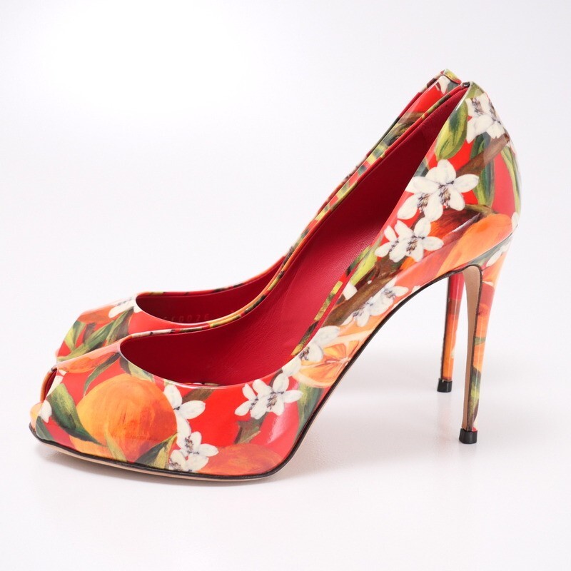 GP8511* Italy made * Dolce & Gabbana *pa tent leather * enamel * flower print * open tu pumps *Size 36.5* floral print * red group 