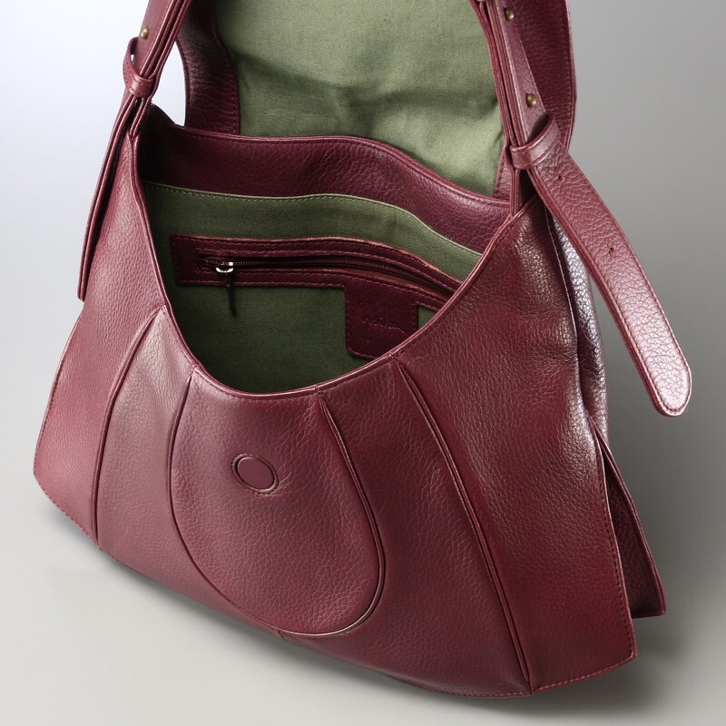 MG1066*Sybilla Sybilla * leather one shoulder bag * handbag * flap * shoulder ..* bordeaux series 