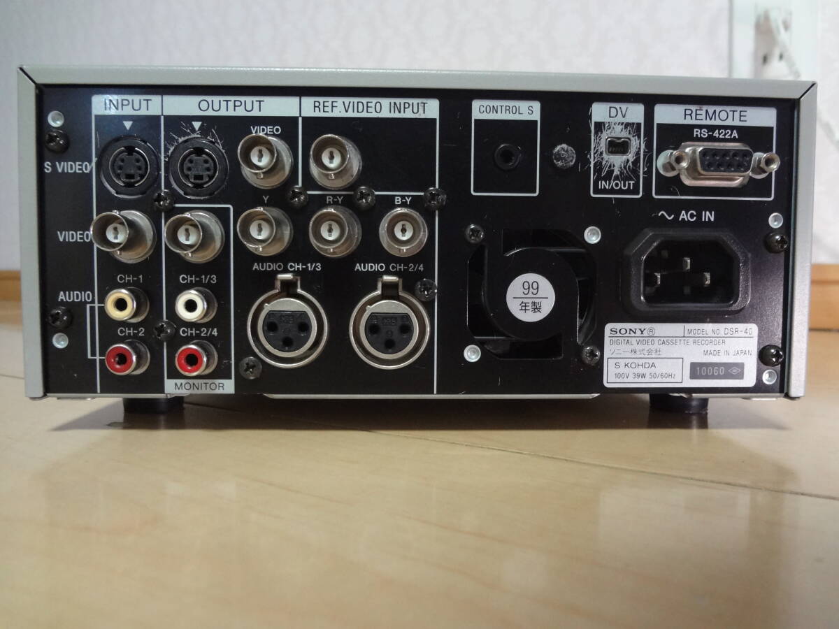 ●(y) SONY デジタル ビデオ カセット レコーダー /DSR-40_画像8