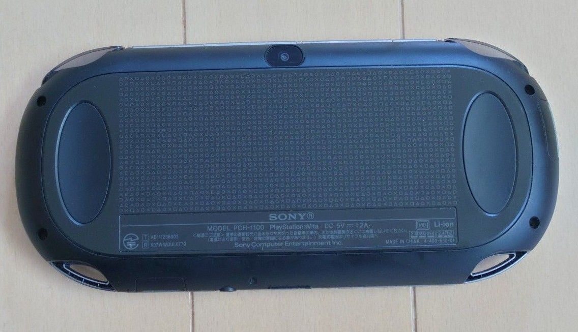 PSvita  PCH-1000シリーズ