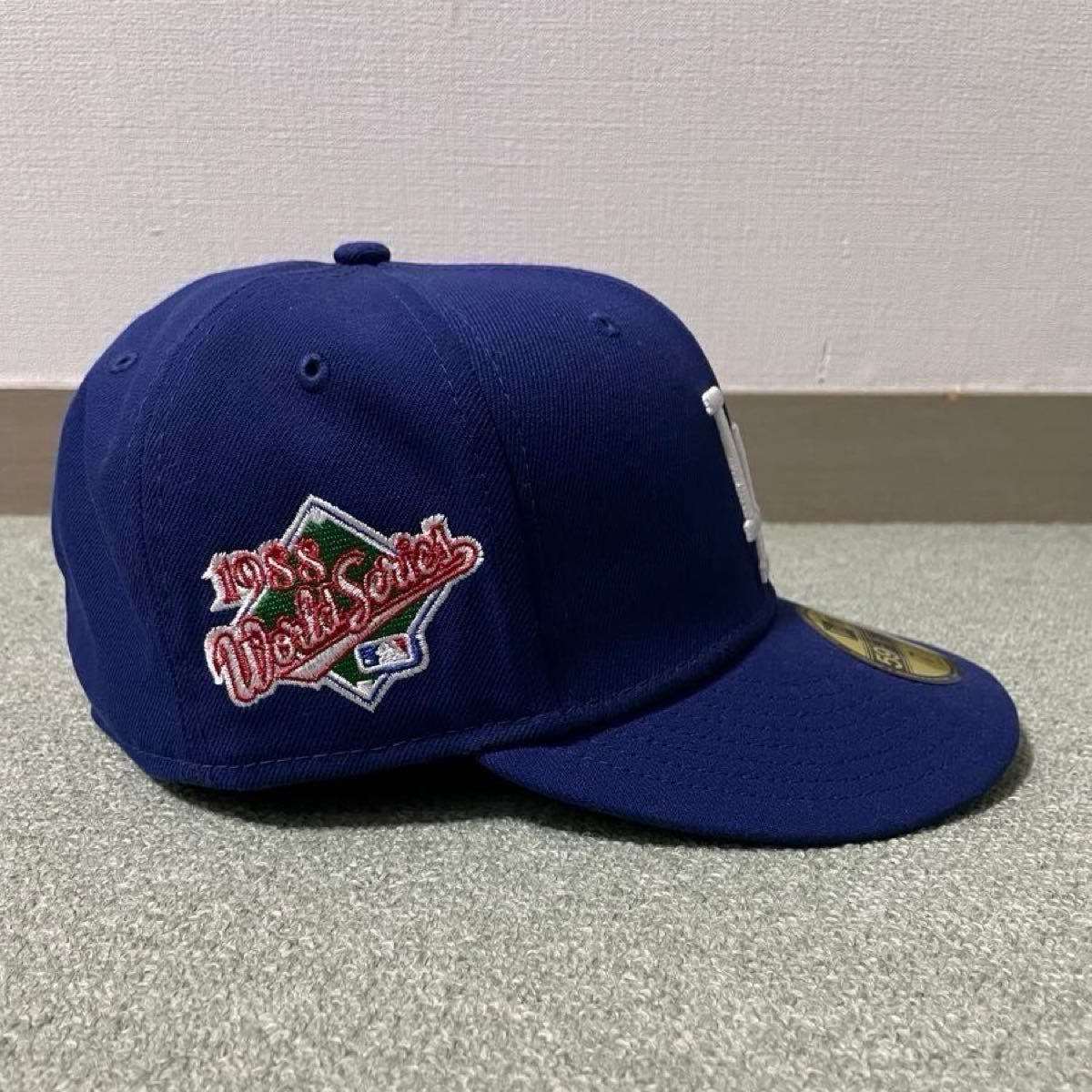 59.6cm / 59FIFTY MLB Side Patch Collection LAD グレーアンダーバイザー