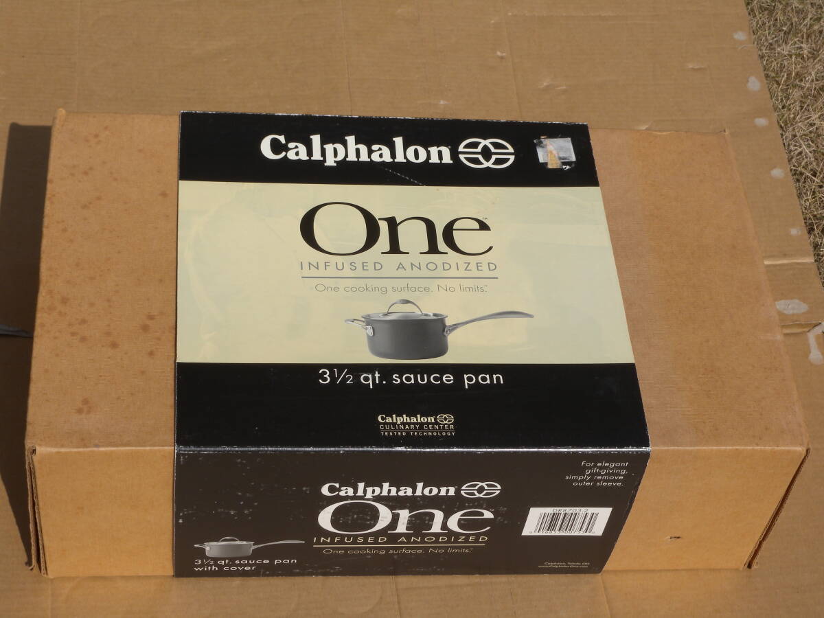 Calphalon 3.5 クオート ソースパン カルファロン 3.85 リットル Calphalon 3.5 クオート ソースパン カルファロン 3.85 リットル